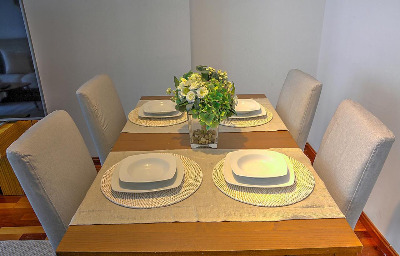 San Bernardo Family Apartment Sevilla Eksteriør bilde