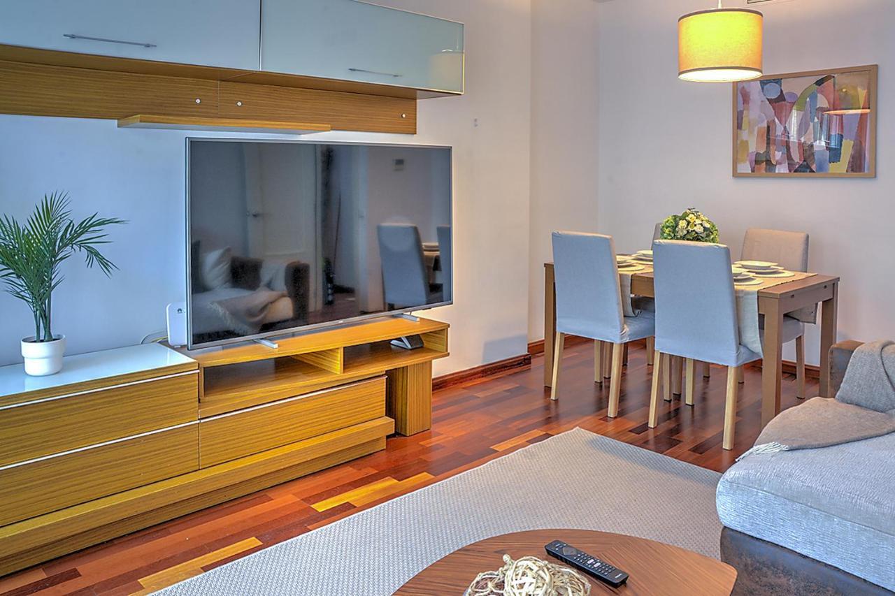 San Bernardo Family Apartment Sevilla Eksteriør bilde