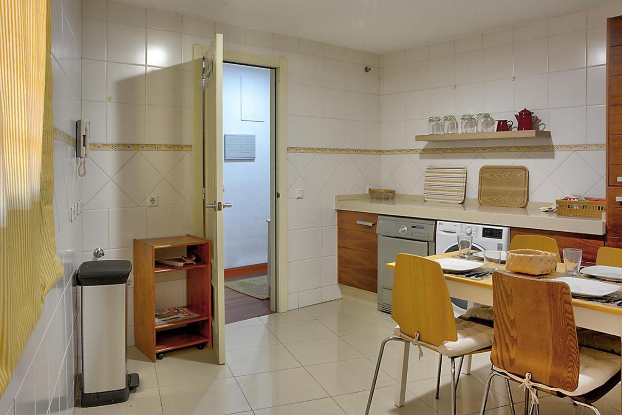 San Bernardo Family Apartment Sevilla Eksteriør bilde