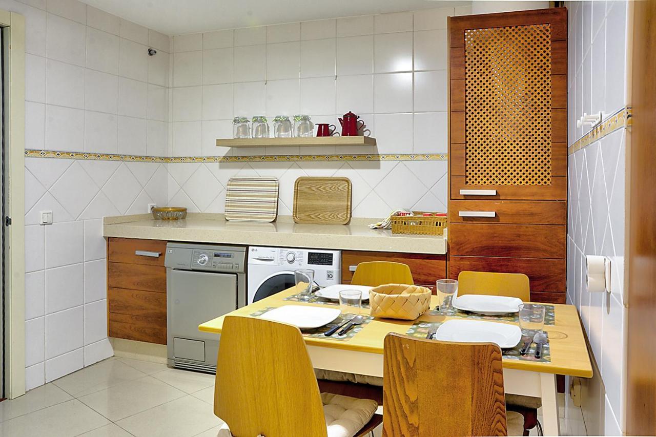 San Bernardo Family Apartment Sevilla Eksteriør bilde