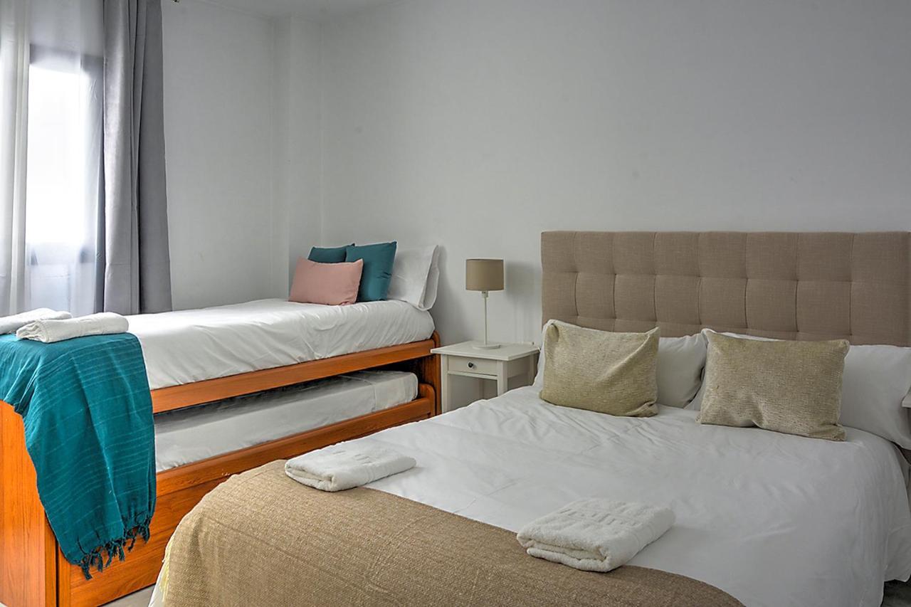 San Bernardo Family Apartment Sevilla Eksteriør bilde