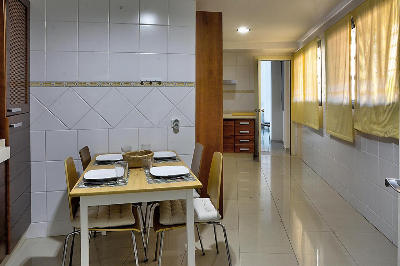 San Bernardo Family Apartment Sevilla Eksteriør bilde