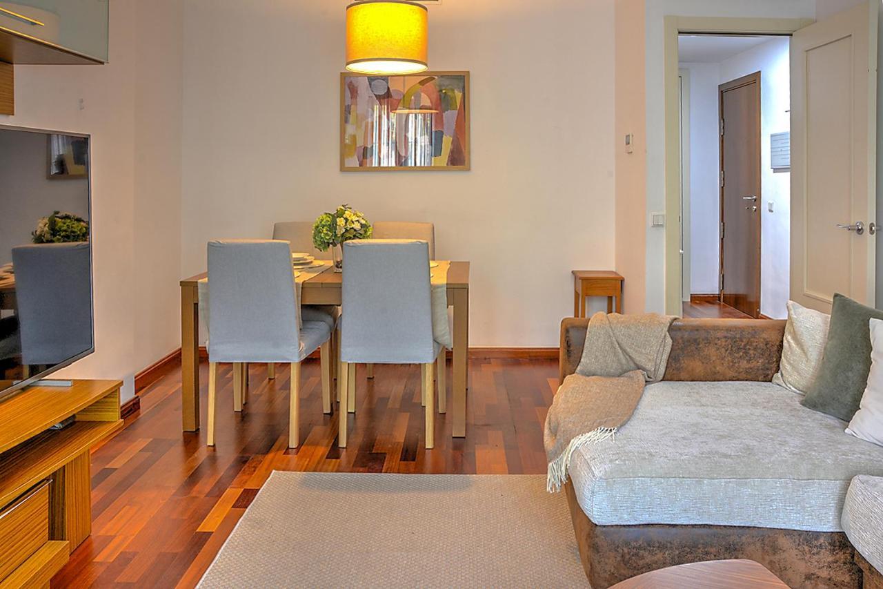 San Bernardo Family Apartment Sevilla Eksteriør bilde
