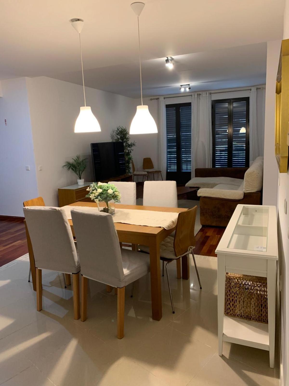 San Bernardo Family Apartment Sevilla Eksteriør bilde